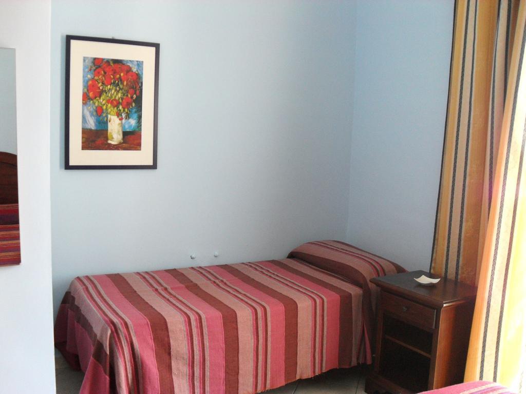 Hotel Piro Torrenova  Habitación foto